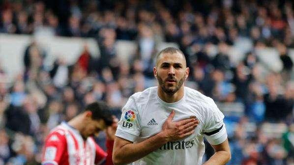 Okdiario: Ancelotti quiere a Benzema para el Bayern si se marcha Lewandowski