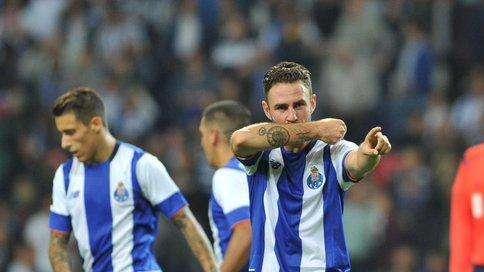 Don Balón: Layún, favorito para el lateral izquierdo del Madrid