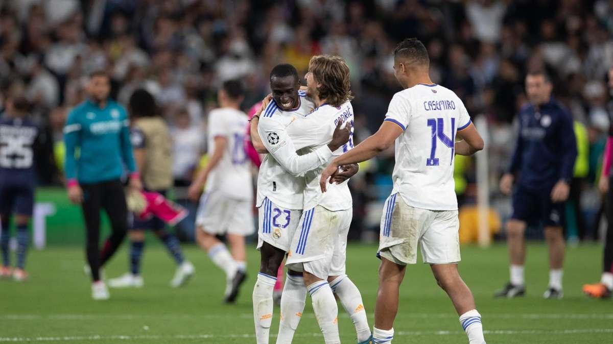 Casemiro o Mendy, la duda real