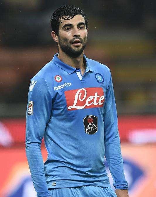 SportMediaset: Albiol regresará al Valencia si el Madrid ficha a Otamendi o Mustafi