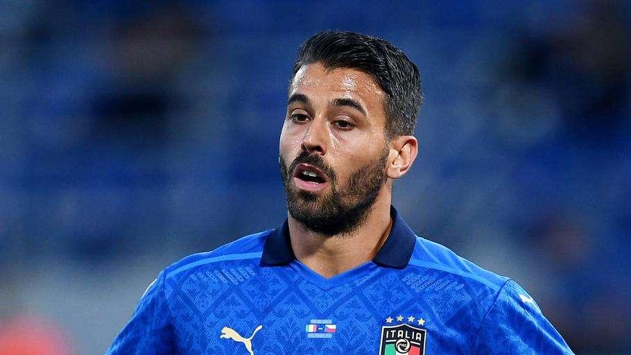 Dos grandes de Europa se unen al Real Madrid en la carrera por Spinazzola