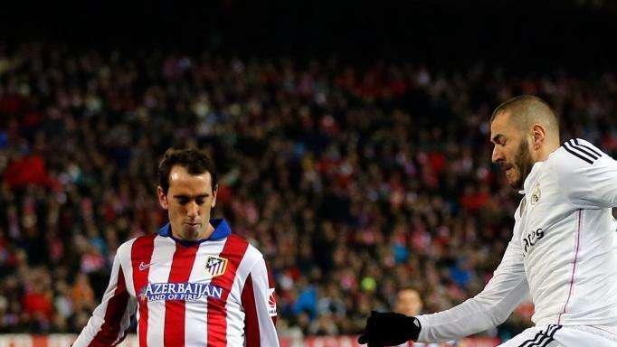 Tuttosport relaciona a Godín con la Juve
