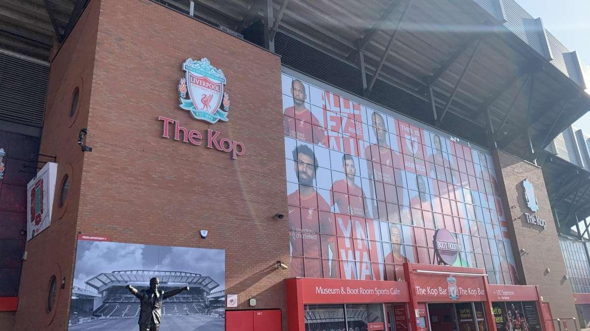 El Real Madrid da marcha atrás: seguirá jugando en el Liverpool