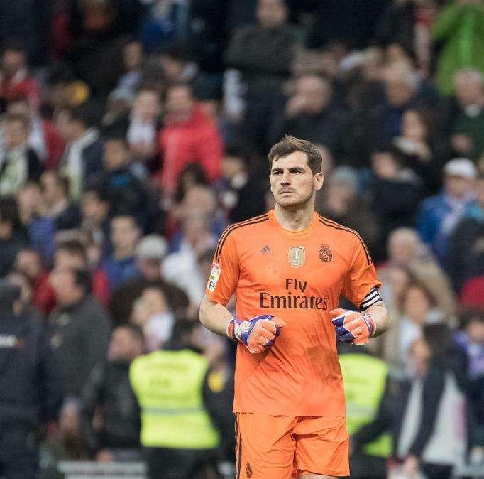 'France Football' crea un Balón de Oro para los porteros: los detalles