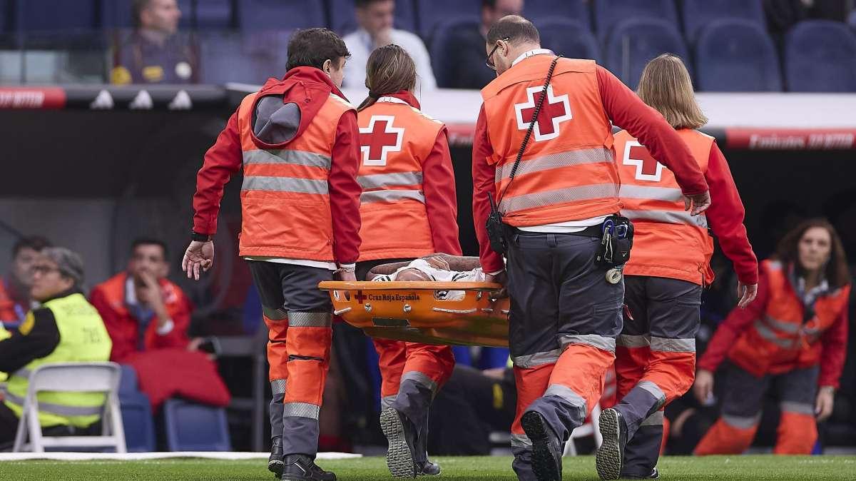 Vuelta al drama para Militao: las alarmas se encienden en el Real Madrid