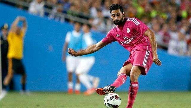 El Confidencial: Xabi Alonso y Arbeloa abren la puerta de salida del Real Madrid