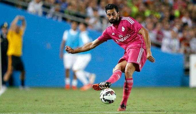 Squawka News: El Chelsea quiere a Arbeloa