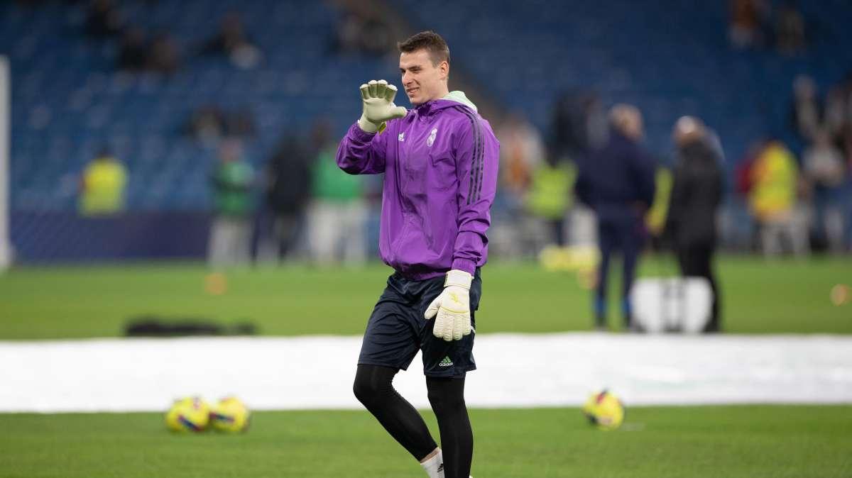 Tensión entre Ancelotti y el Real Madrid por Lunin: le esperan en julio