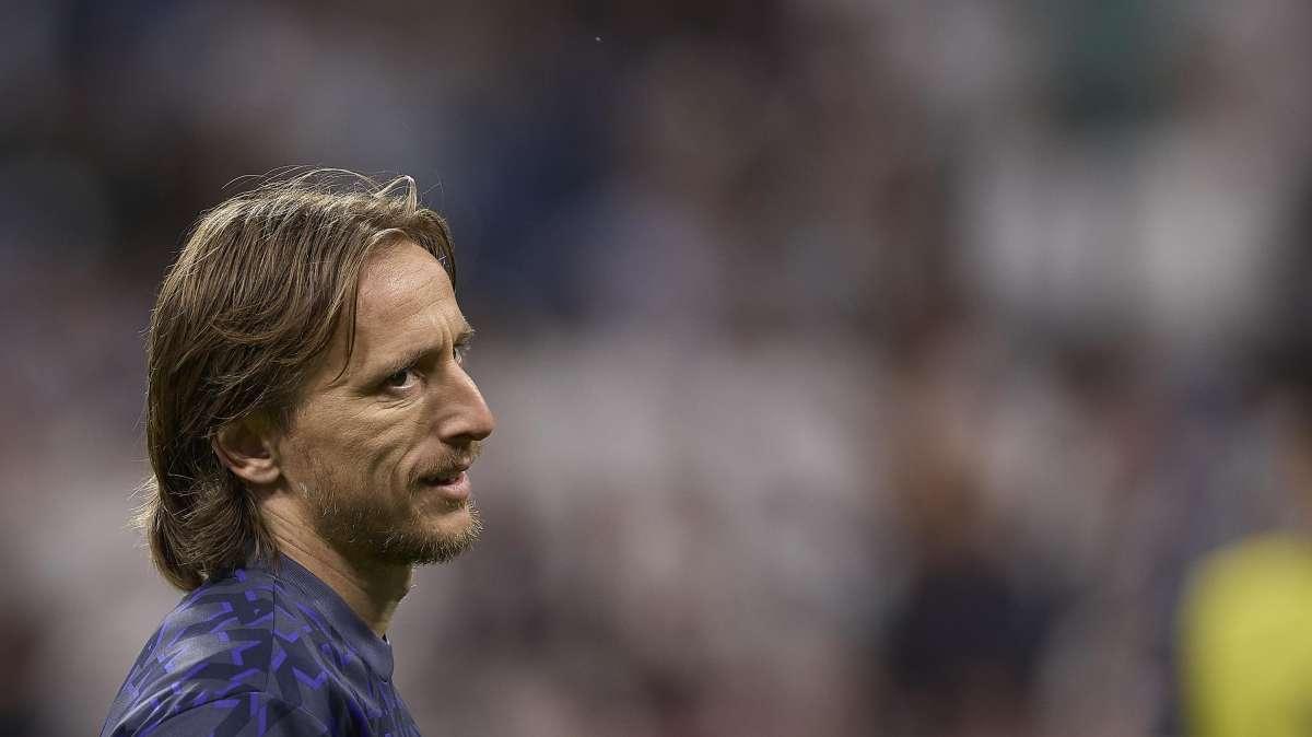 Modric cambia sus planes en el Real Madrid: su futuro, en duda