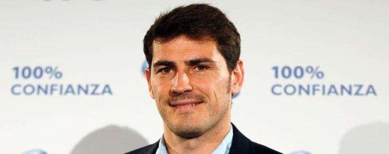 NOTICIA BD: Casillas firma la rescisión de su contrato con el Real Madrid