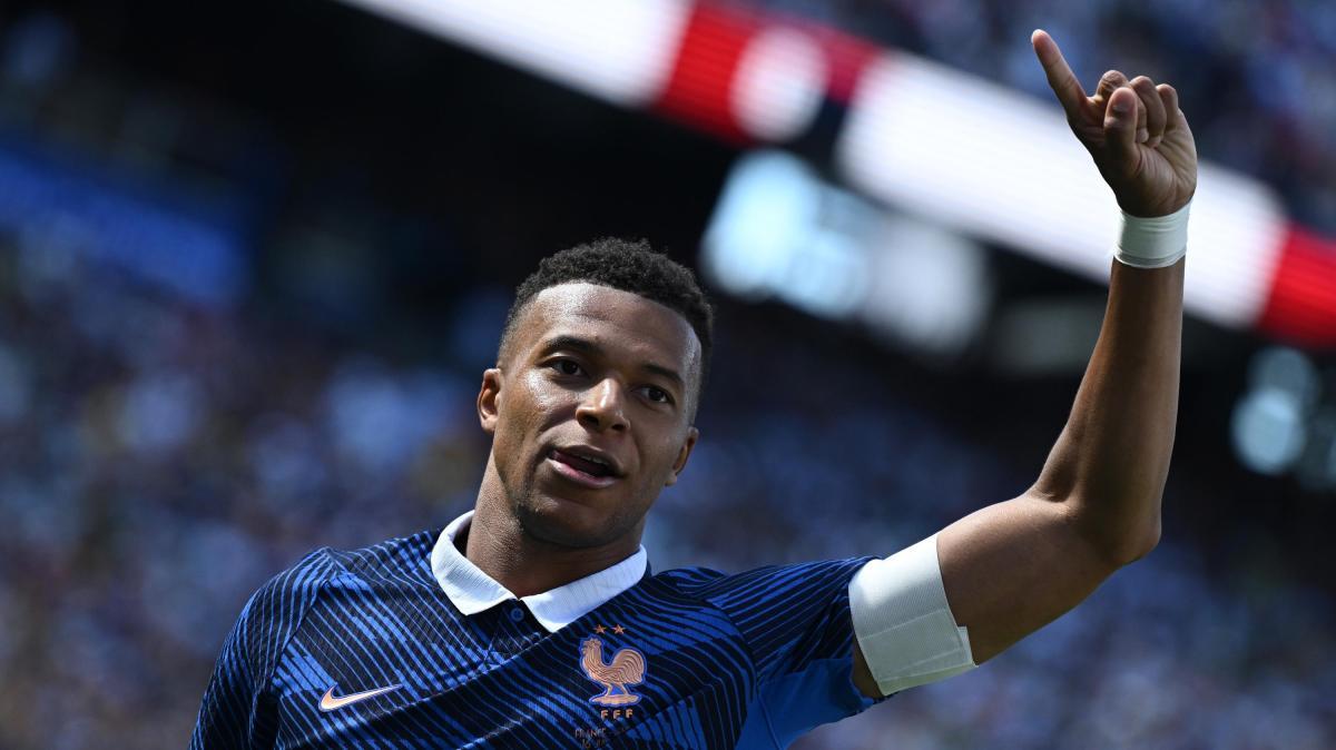 Kylian Mbappé antes del partido frente a Irak: "Leo Messi es el mejor, junto con Cristiano Ronaldo"