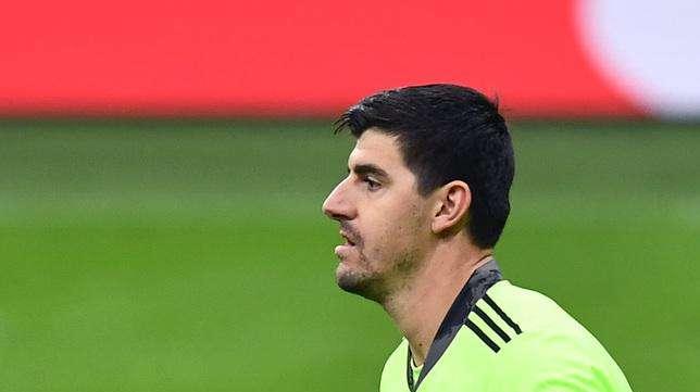 Real Madrid | Courtois: "Firmaría ahora mismo ganar otra Liga y otro Zamora"