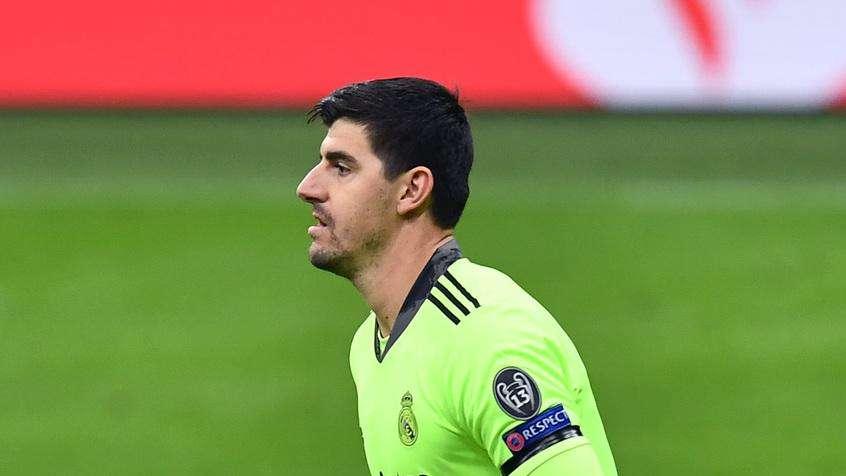 Courtois carga contra LaLiga: "Quizá el fútbol debería ser secundario y aplicar sentido común"