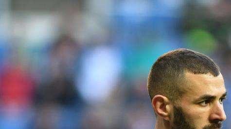 Pedrerol explota: "Hay mejores que Benzema. ¡Pero si ve la portería y tiene miedo!"