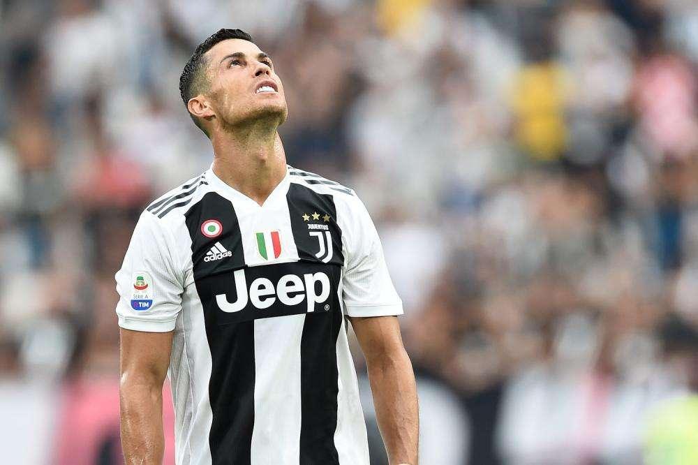 La hermana de Cristiano muestra su enfado y presume en las redes sociales