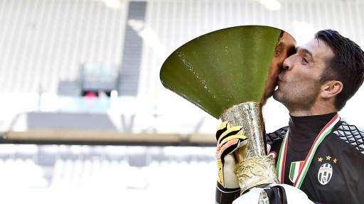 José Félix Díaz, MARCA: "El homenaje a Buffon mejor en otro momento"
