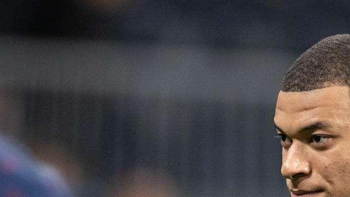 El emir de Qatar presiona a Mbappé: la contundente respuesta del delantero