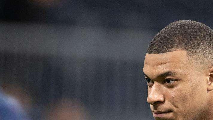 Mbappé desvela sus nuevos objetivos tras renovar con el PSG