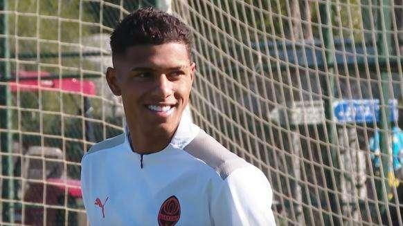 "El Real Madrid considera un acierto el fichaje de Vinicius Tobias"