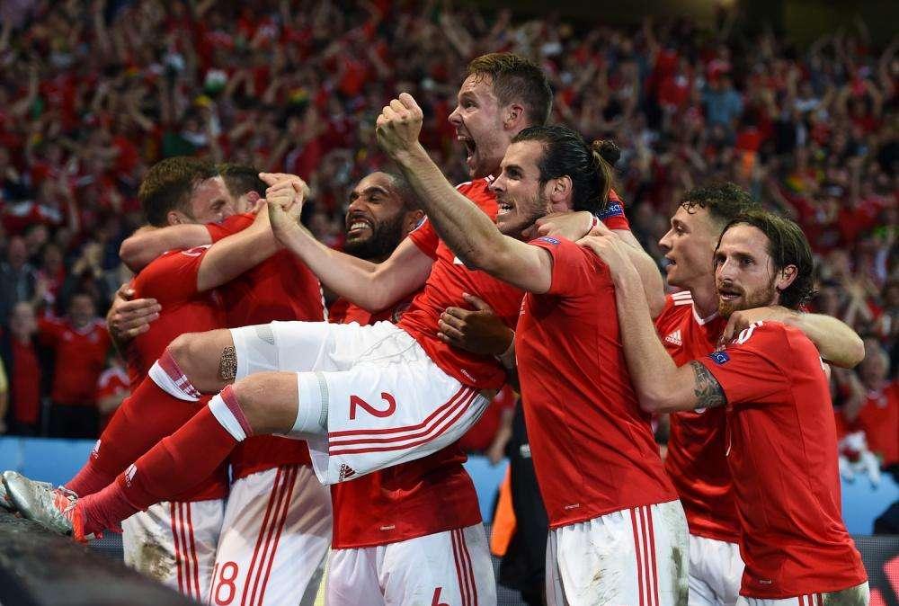 La Gales de un Bale suplente gana a Bielorrusia