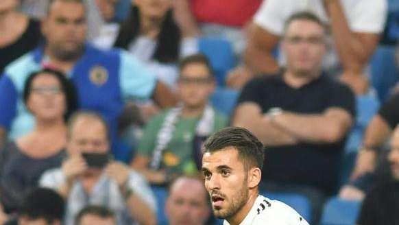 FOTO - La llegada de Ceballos con Asensio a la concentración de la selección absoluta
