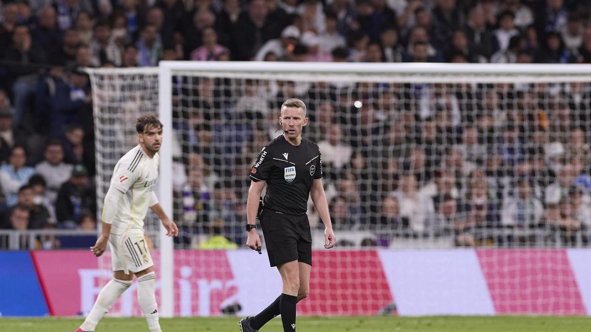 Los árbitros deberán dar explicaciones tras los partidos en LaLiga
