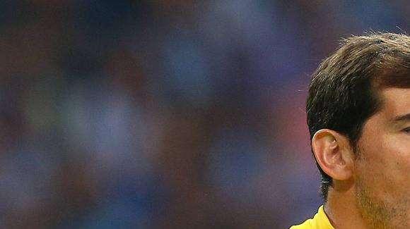 El nuevo tuit viral de Iker Casillas, aplaudiendo la respuesta del Real Madrid a Laporta