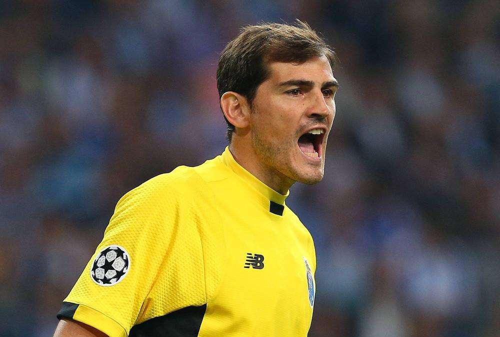 Juanma Rodríguez y Casillas se enzarzan en Twitter: "¿Quién es este señor?"