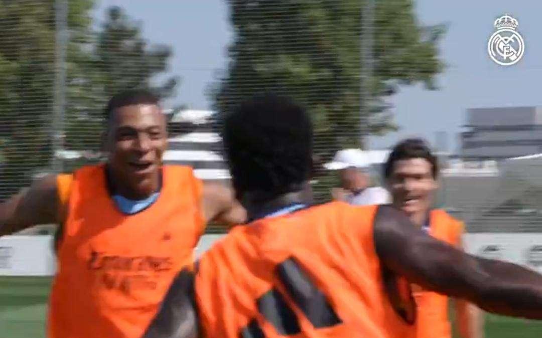El vídeo de Vinicius y Mbappé que enamora al madridismo