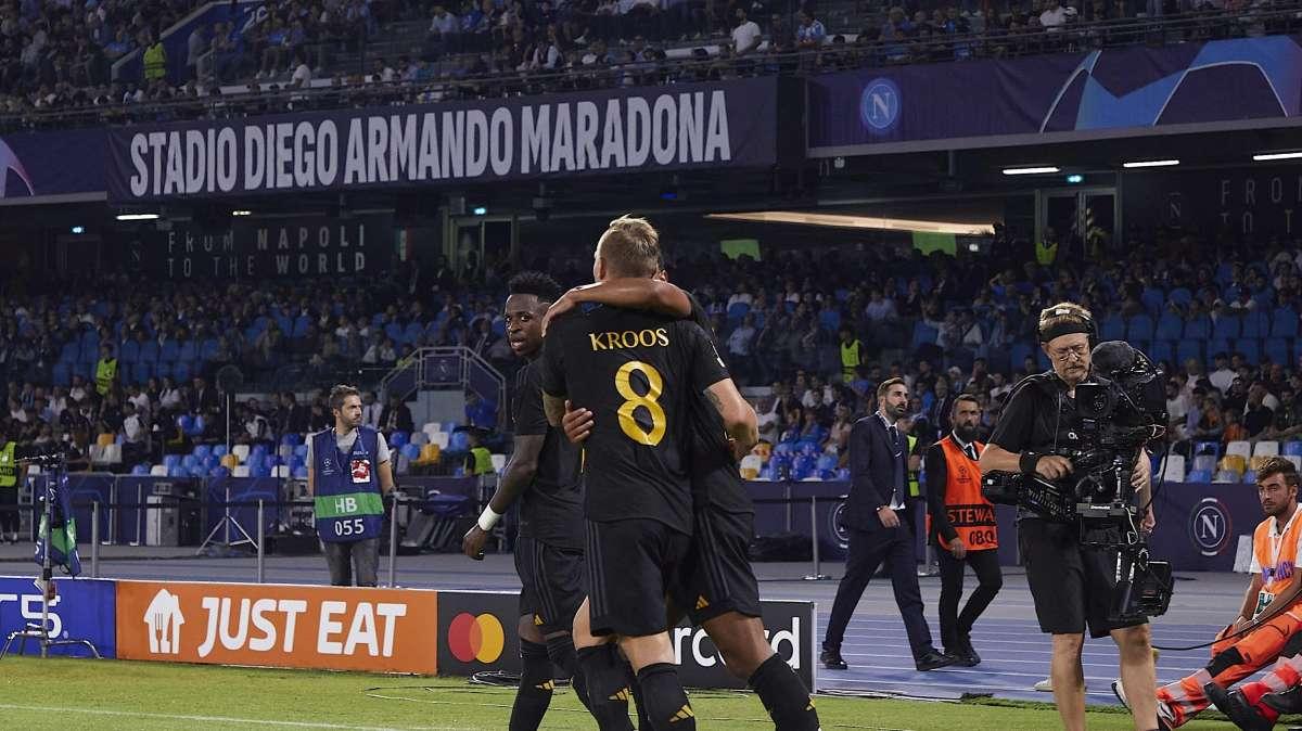 DOBLE CAMBIO EN EL REAL MADRID | Entran Mendy y Modric por Kroos y Camavinga
