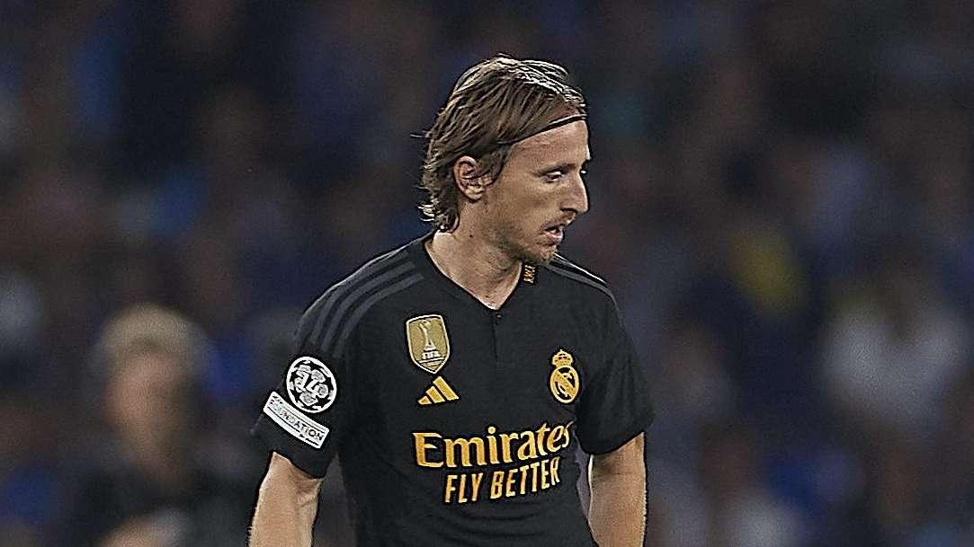 Mercado de fichajes en directo | Situación límite con Modric, se escapa un fichaje...