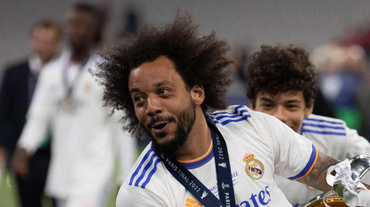 Marcelo cuenta con tres ofertas… y podría jugar la Champions League