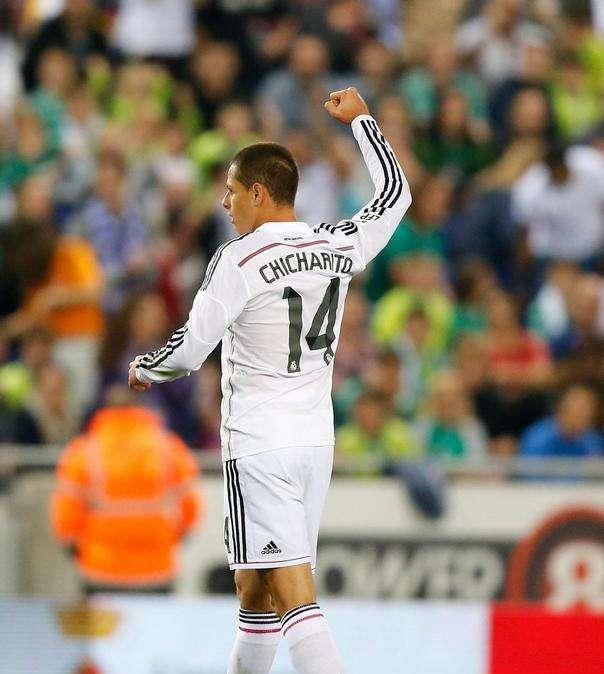 AS: El Madrid y el representante de Chicharito hablarán a final de temporada