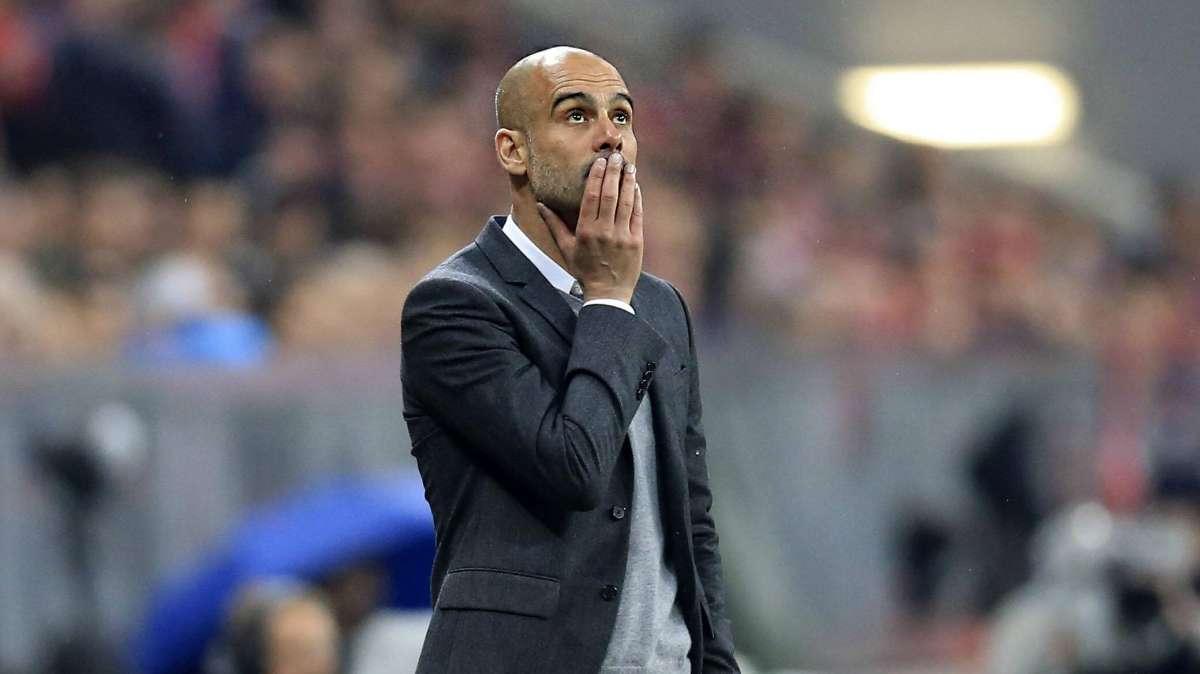 As, Roncero: "Guardiola prefiere ir de víctima. El caso es desviar la atención para que no se focalice en su persona"