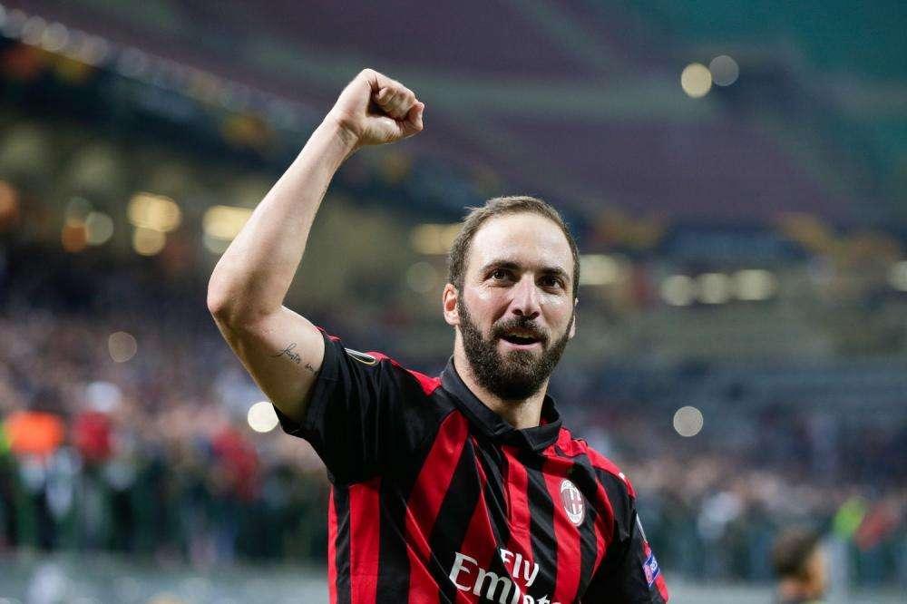 Higuaín destapa su salida de la Juve: "Cuando llegó Cristiano, me echaron"