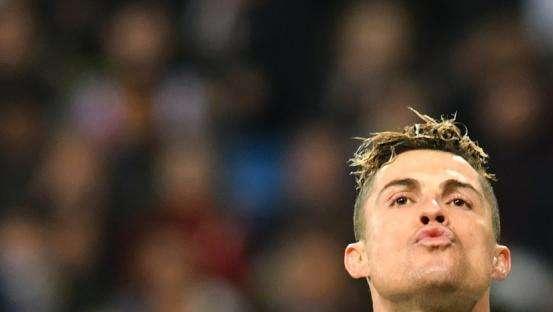 FOTO - El regalo de Cristiano a Vacchi, el multimillonario más famoso de Instagram
