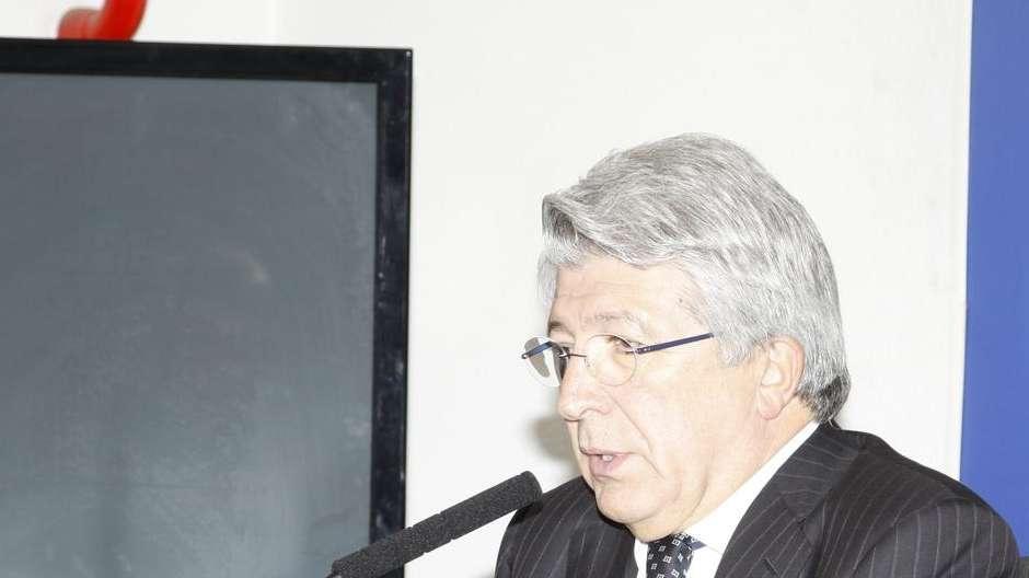 Enrique Cerezo: "Si Vinicius quiere festejar, que lo haga con respeto"