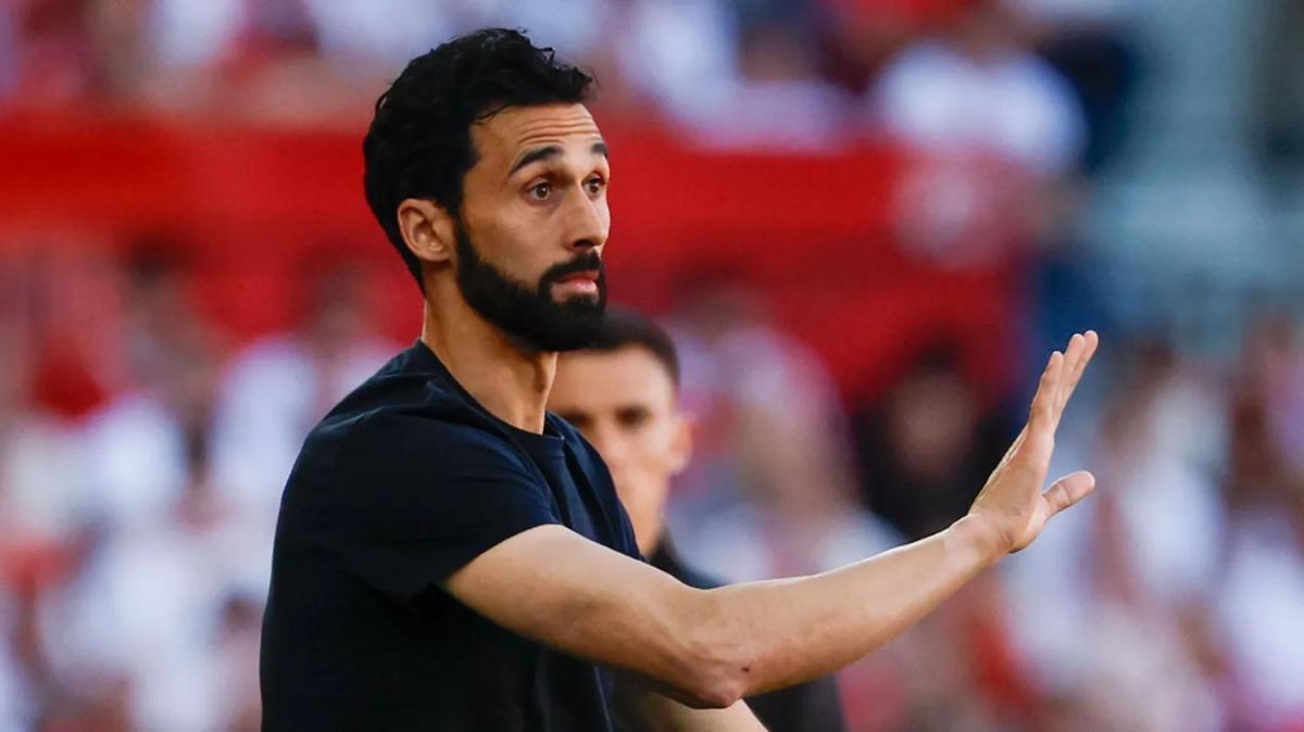 Giro de 180 grados con Álvaro Arbeloa: desvelan sus planes tras dejar el banquillo del Real Madrid