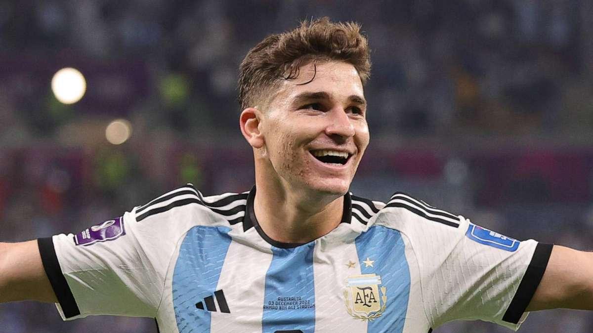 INFO BD | Julián Álvarez gusta al Real Madrid, pero...