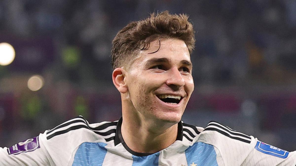 Julián Álvarez es tajante: sólo piensa en el Barcelona