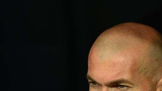 Zidane: "Si de mí dependiera seguiría, tengo muchas ganas"