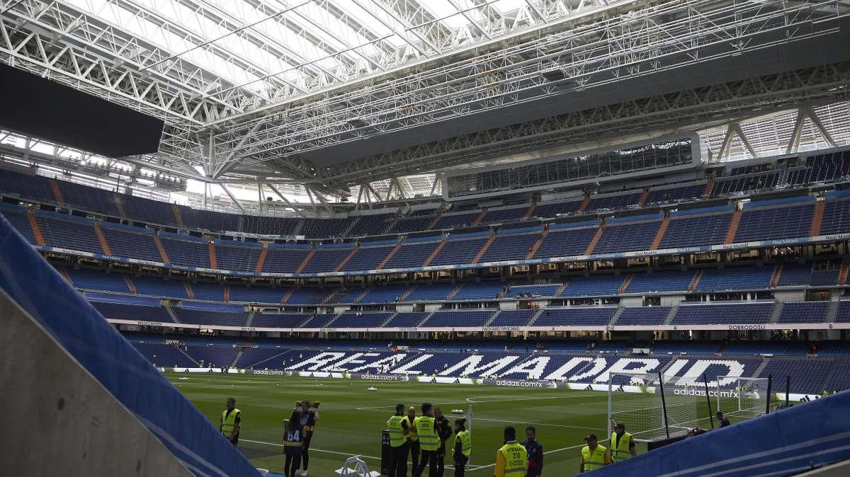 Se repite la historia: un exfutbolista del Real Madrid, centro de toda Italia