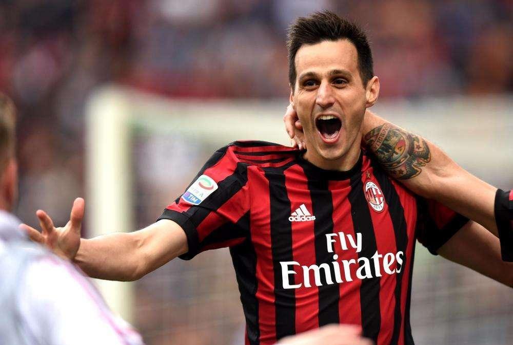 El Atlético de Madrid quiere cerrar el fichaje de Kalinic la próxima semana