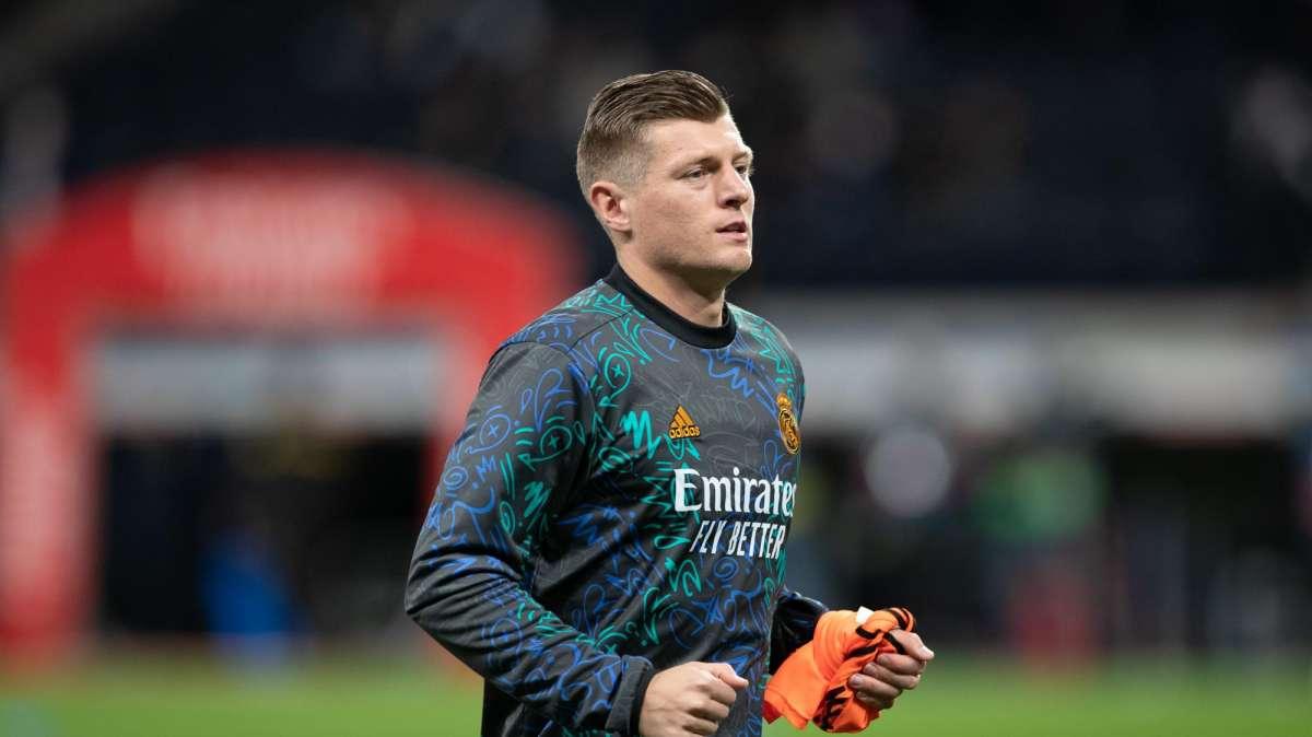 "Kroos anunció a sus compañeros que la próxima temporada será la última"