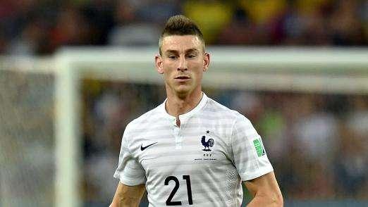 Daily Star: Benítez quiere a Koscielny