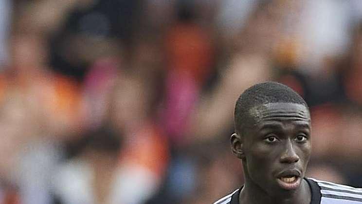 Nuevo obstáculo para la salida de Ferland Mendy del Real Madrid
