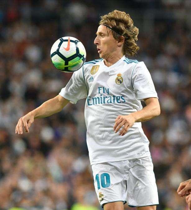 Modric se relaja con sus amigos antes de que llegue el Clásico