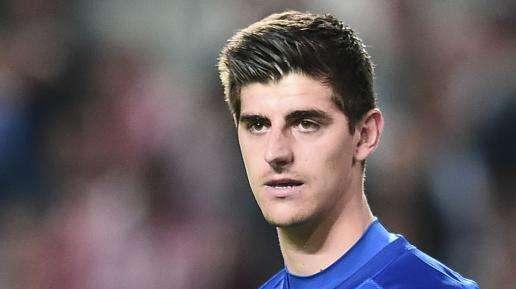 Si la Roma no baja el precio por Alisson, Courtois llegará este verano