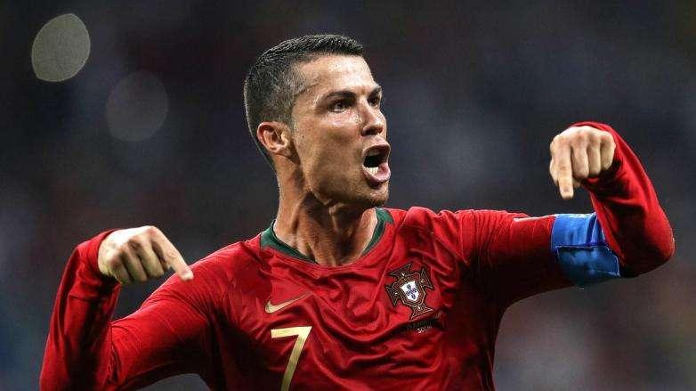 El entrenador luso saca pecho por Cristiano Ronaldo: "Suerte que es portugués"