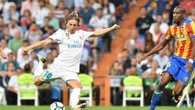 Kondogbia elige al mejor del mundo: "No sabía que Messi jugaba en el Real Madrid"